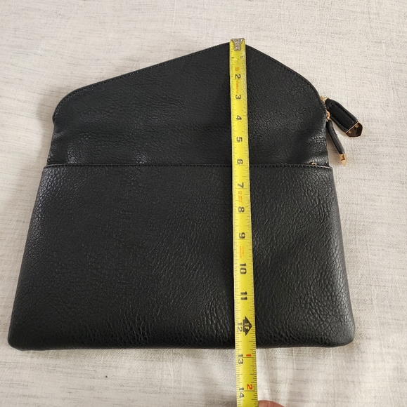 Urban Expressions Clutch - Black - Picture 10 of 13